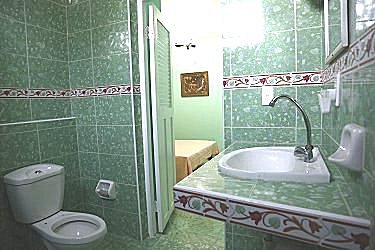 Ba&ntilde;o habitacion 2 