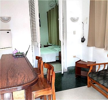 Habitacion con funciones de salita de estar