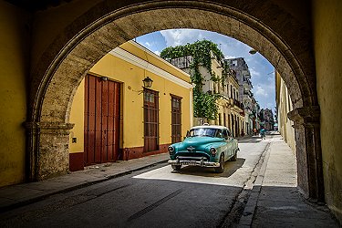 Arco de Belen, al lado de la casa colonial 1836