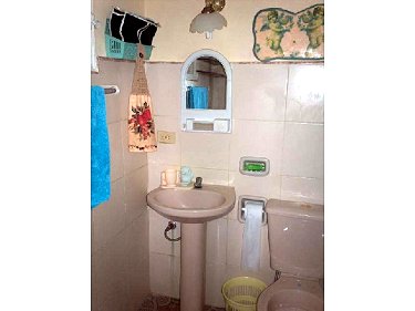 Ba&ntilde;o de la casa