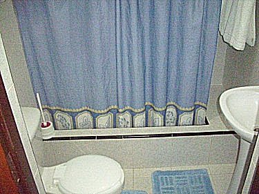 Ba&ntilde;o 1