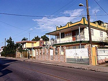 Frente de la casa Villa Encanto 2