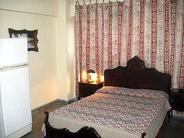 Una de las habitaciones, todas similares