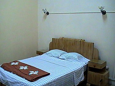 Habitacion (vista de la cama)