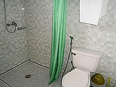 Ba&ntilde;o de la habitacion 2