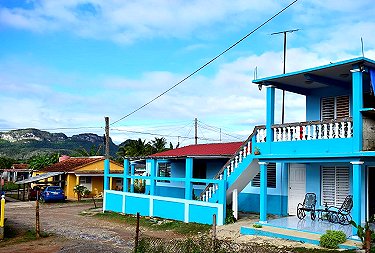 Fachada delantera de la Villa de Wilmia