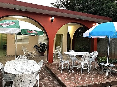 Patio del Hostal Caridad