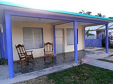 Porche de la casa de Laura