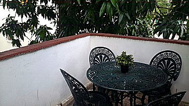 Terraza trasera del apartamento