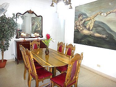 Sala de estar desde otro angulo
