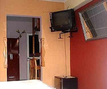 Habitacion con television